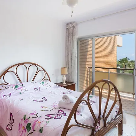 Deveses Apartamento *